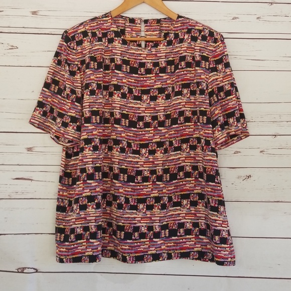 Multi-color Patterned blouse - Picture 2 of 4